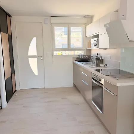 Maison Neuve 53 M2 Proche Zoo De בית נופש